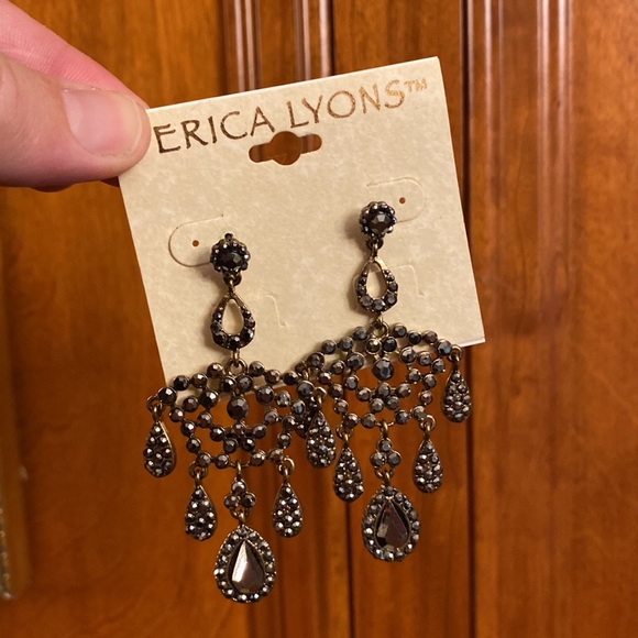 Erica Lyons Earrings - Picture 3 of 3